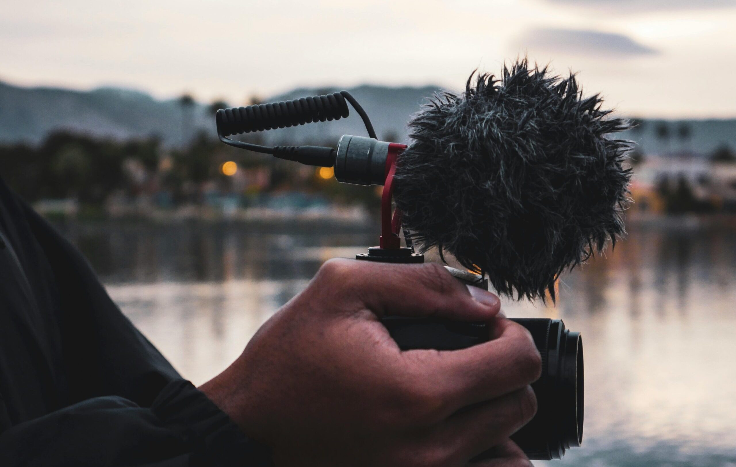Is a DSLR Camera Good for Vlogging