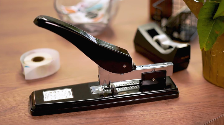 Best Heavy Duty Stapler for Office